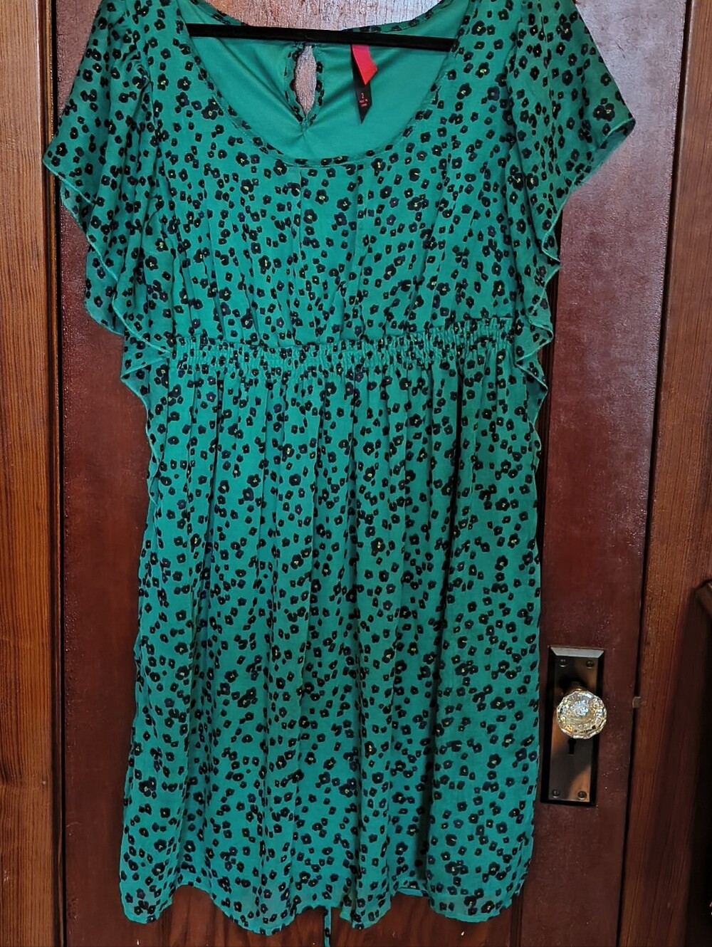 Women's Green Ruffle Sleeve Floral Scoop-Neck Dress. 2x
